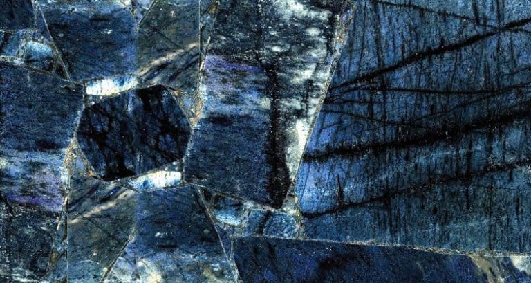 אבן קיסר 8540