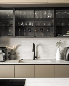 כל מה שצריך לדעת על חיתוך והתקנת שיש קיסר